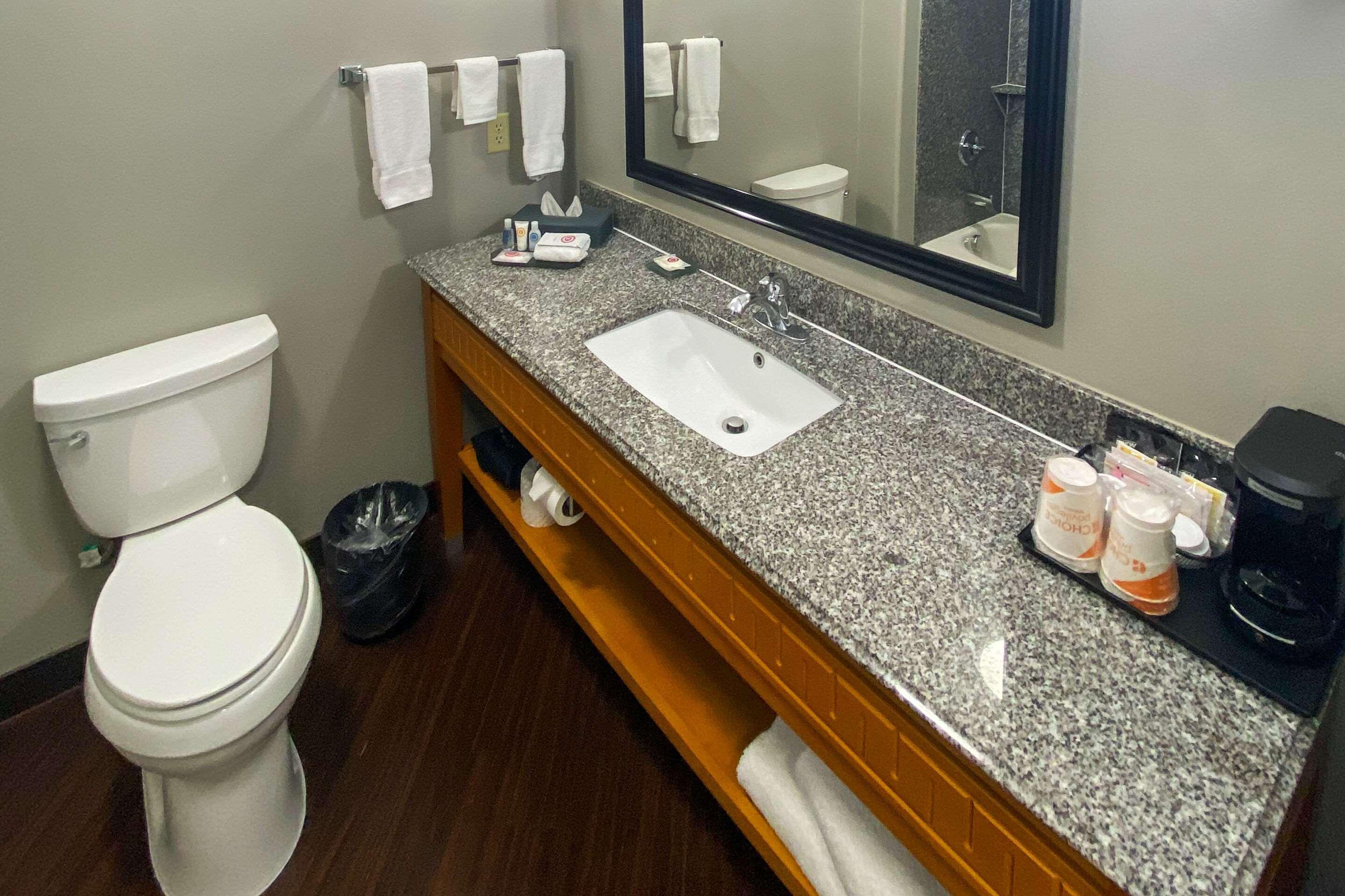 Comfort Inn&Suites Cleveland Eksteriør bilde
